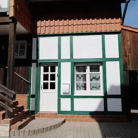 Schickes Ferienapartment In Habichtswald-ehlen Apartman *